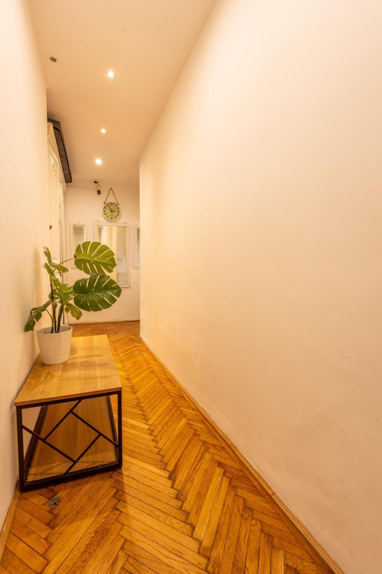 Suite Apartment Hidden Gem Next Synagogue - A Budapest Esterno foto
